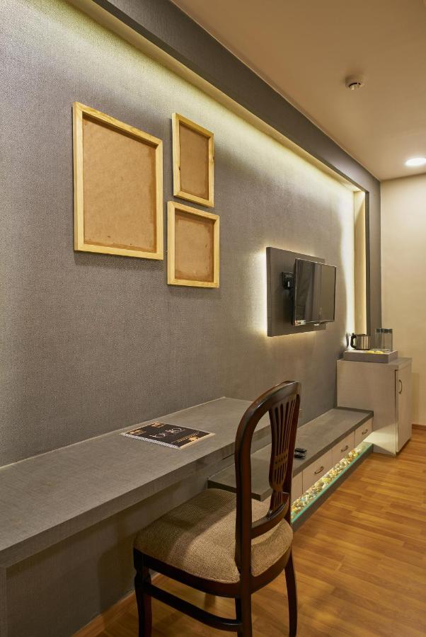 Tranquil La Casa Otel Pune Dış mekan fotoğraf