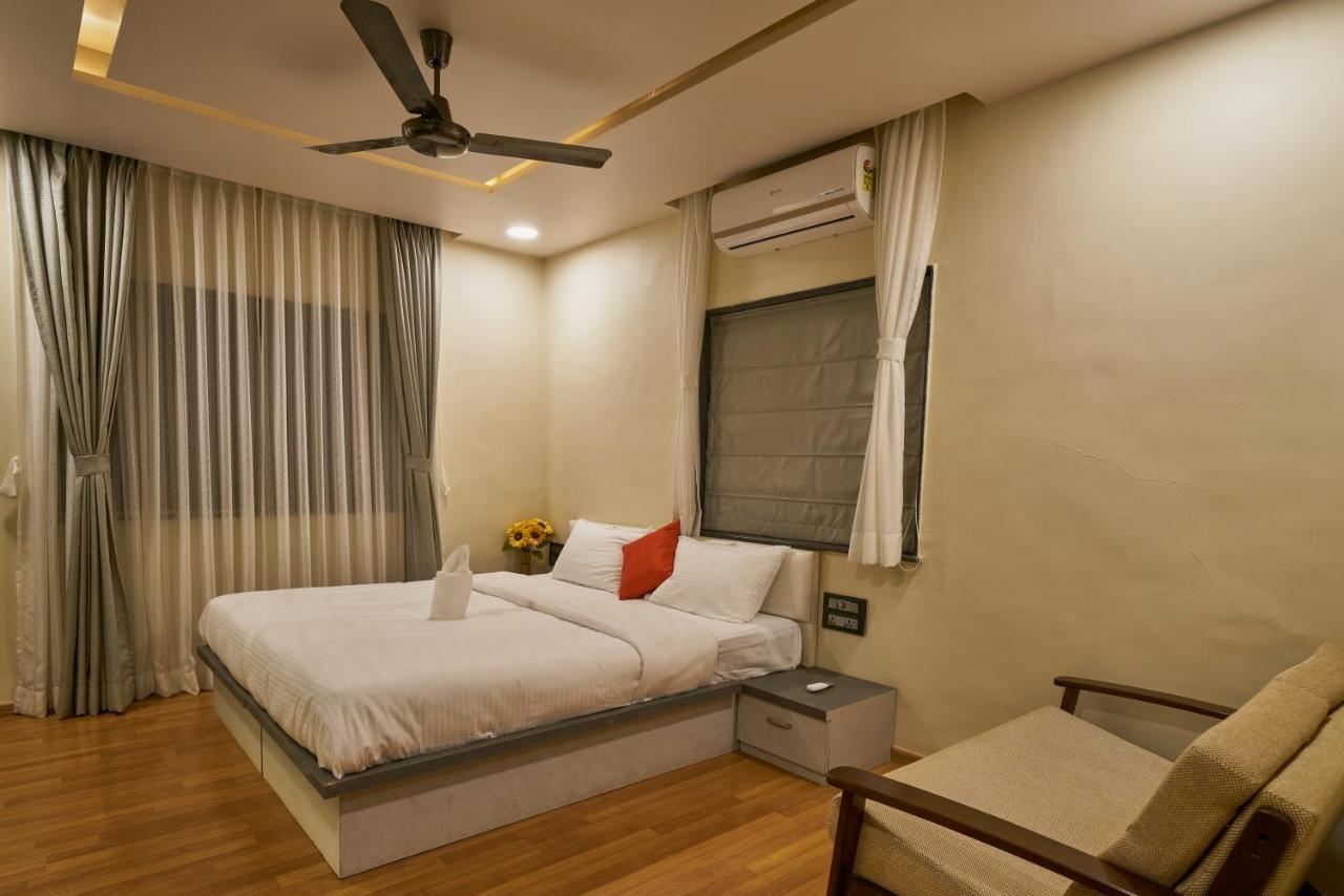 Tranquil La Casa Otel Pune Dış mekan fotoğraf